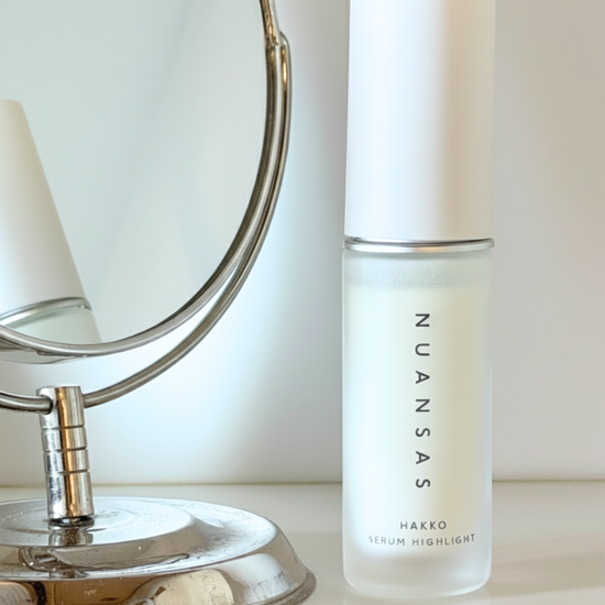 美容液リキッドハイライト、リキッドハイライト、ハイライト、メイクアップ台